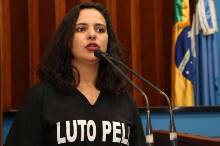 Professora Gleice Jane deverá substituir deputado Amarildo Cruz na Assembleia