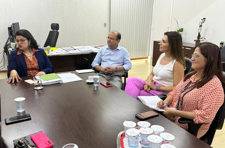 Governo abre tratativas com comunidades terapêuticas para ampliar acesso a atendimentos