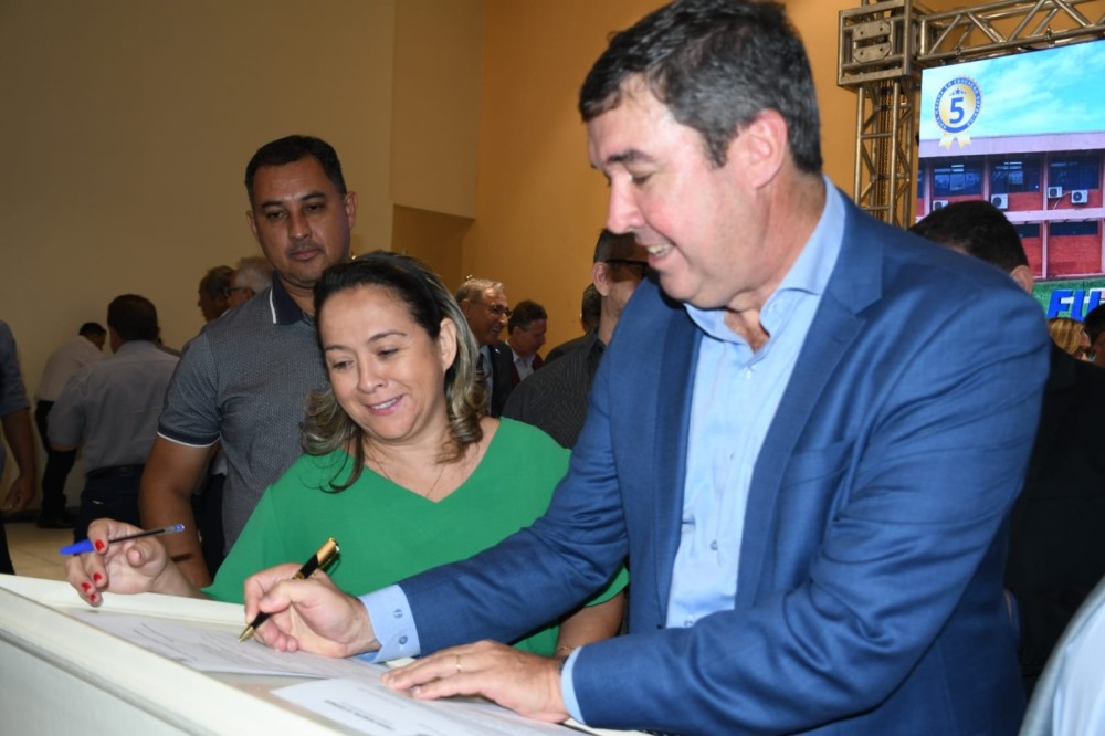 Lia apoia curso de Medicina na UEMS em Dourados
