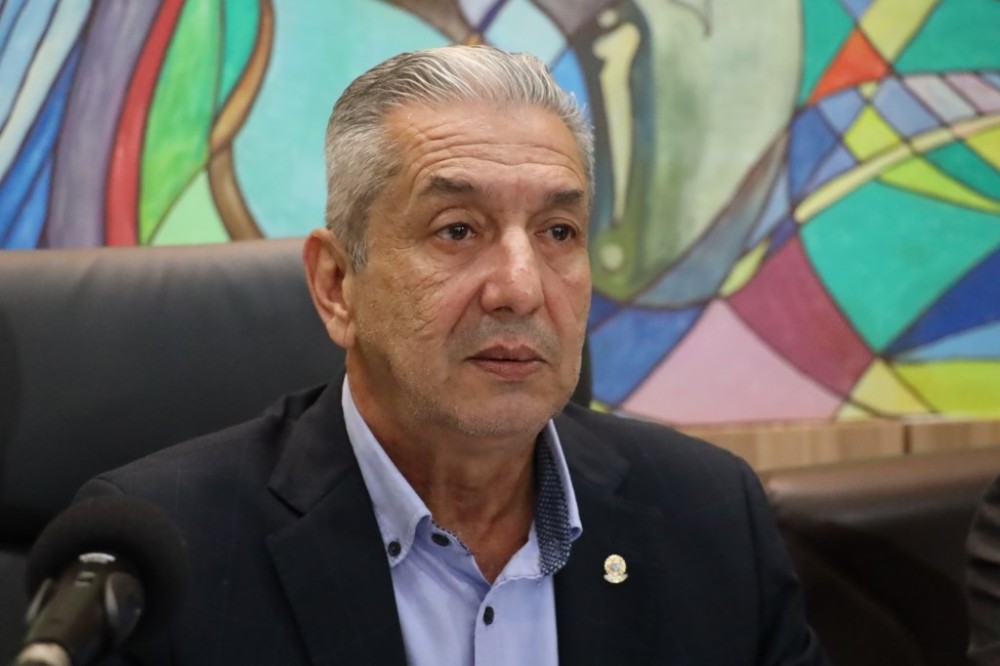Candinho Gabínio pede mais investimentos na estrutura do bairro da Granja e Horto Florestal