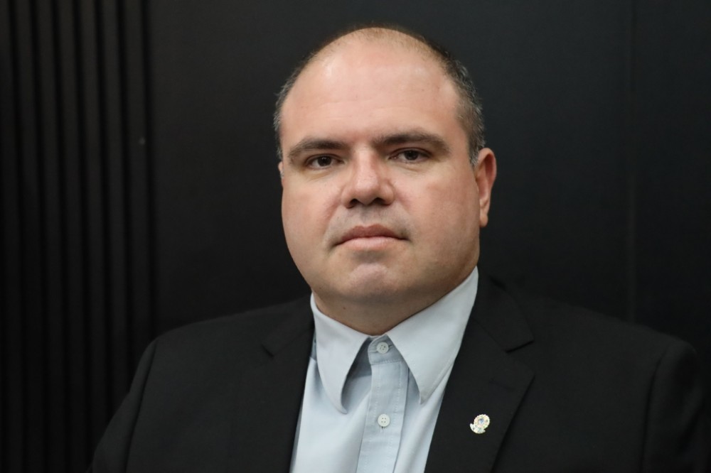 Waldecir Fernandes aponta necessidade de acostamento na MS-164 e asfalto em bairros