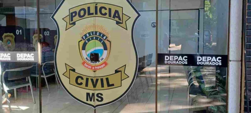 Marido agride esposa com facão em Dourados