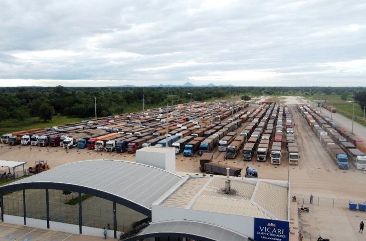 Do alto, pátio cheio ‘entrega’ força da economia de MS e projeção de crescimento