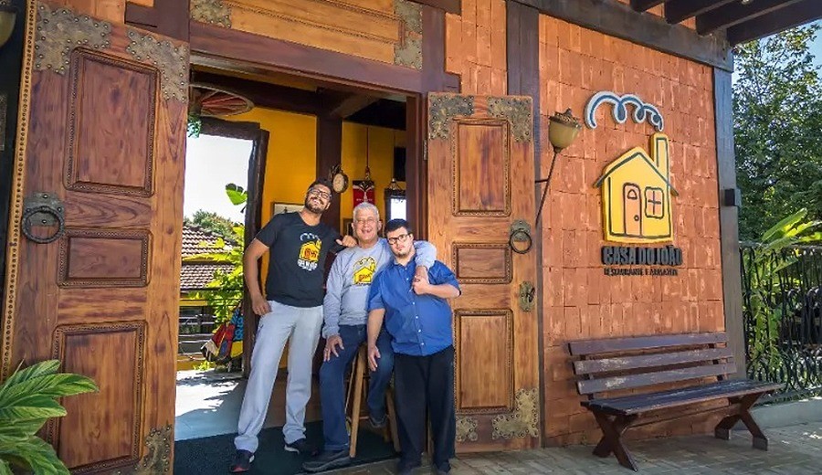 Casa do João, em Bonito, une os melhores pratos a rusticidade de um ambiente familiar