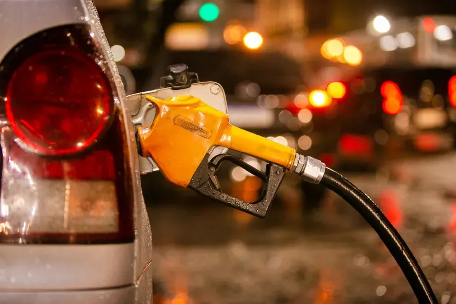 Modelo de cobrança do ICMS pode deixar a gasolina até R$ 0,30 mais cara em MS