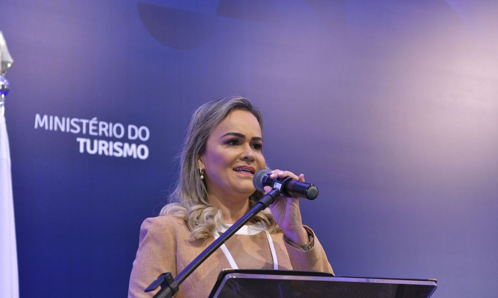 Lula mantém 'Daniela do Waguinho' no Ministério do Turismo
