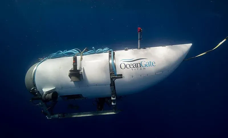 Submarino implodiu e todos a bordo morreram, diz Guarda Costeira dos EUA