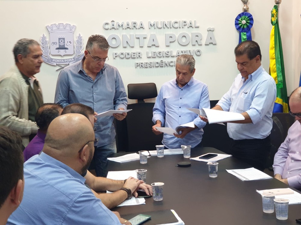 Eduardo Campos e Candinho Gabínio recebem Senador Nelsinho Trad