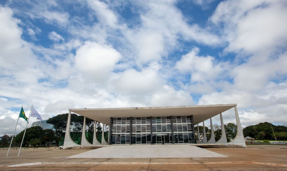 STF mantém validade de jornada 12x36 por meio de acordo individual