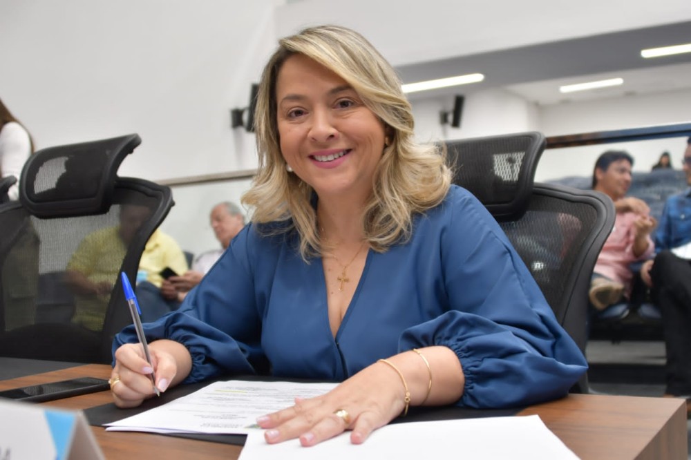 Projeto de Lia Nogueira incentiva contração de mulheres em situação de violência doméstica
