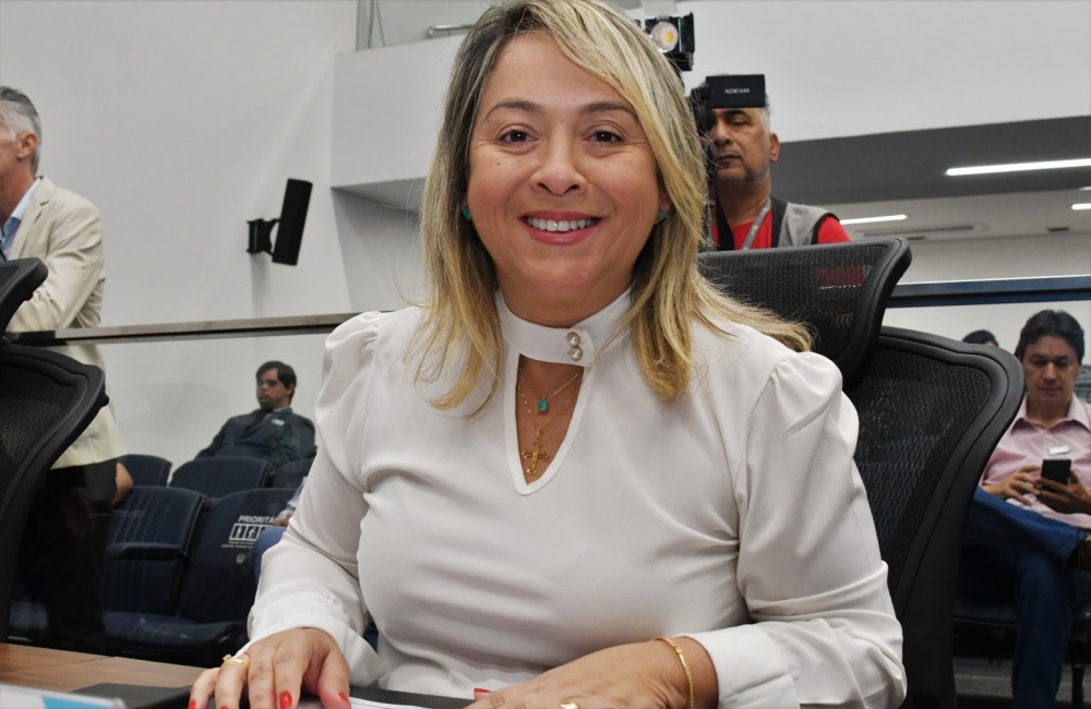 Lia Nogueira incentiva a campanha Agosto Lilás, do Governo do Estado