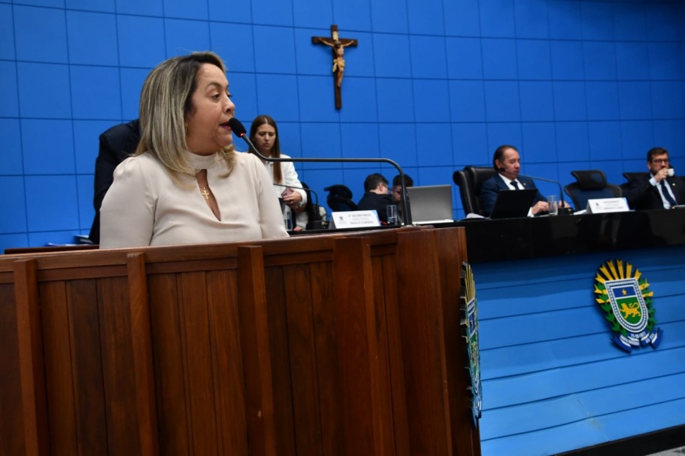 PL que prevê profissional feminino em procedimentos médicos em mulheres desacordadas é aprovado
