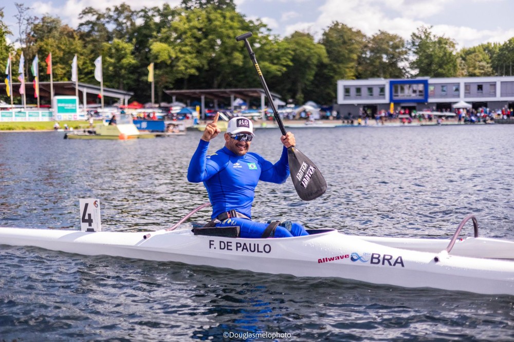 Rufino conquista medalha de Ouro no Campeonato Mundial de Paracanoagem