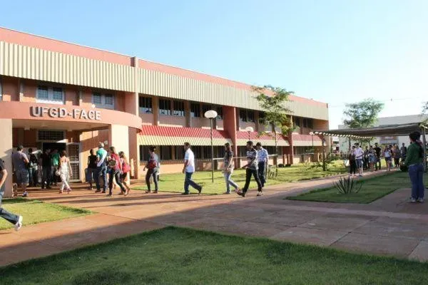 Inscrições para mudança de curso dentro da UFGD começam hoje