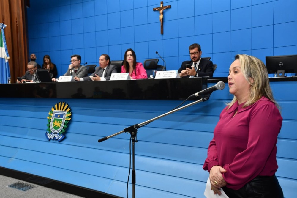 Lia quer implantação do Projeto Cadeira Rosa no Mato Grosso do Sul