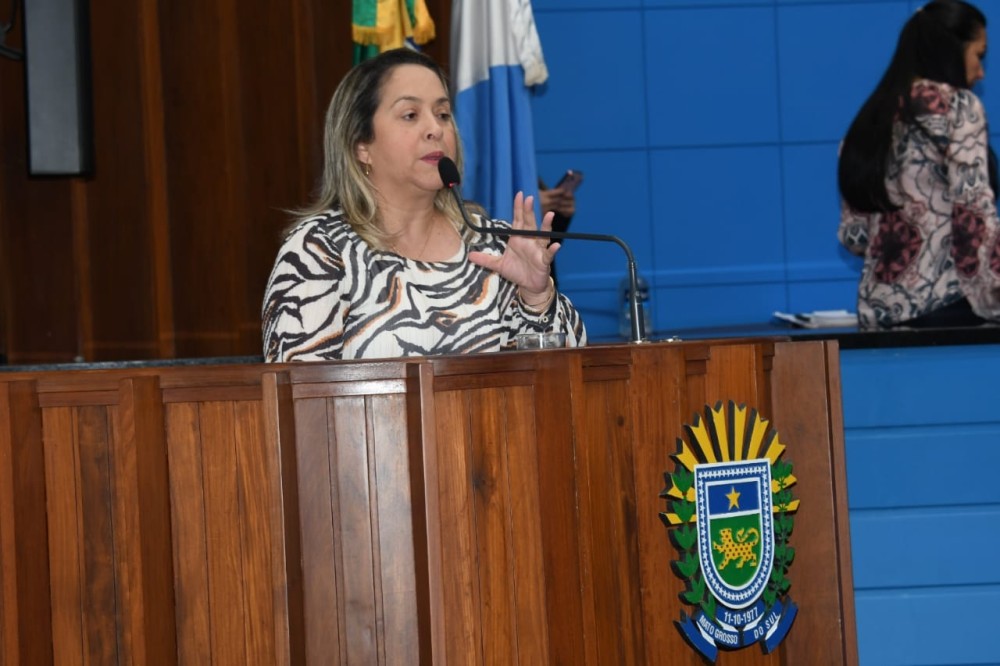 Lia Nogueira pede ao TCE esclarecimentos sobre a 'saúde financeira' da Funsaud