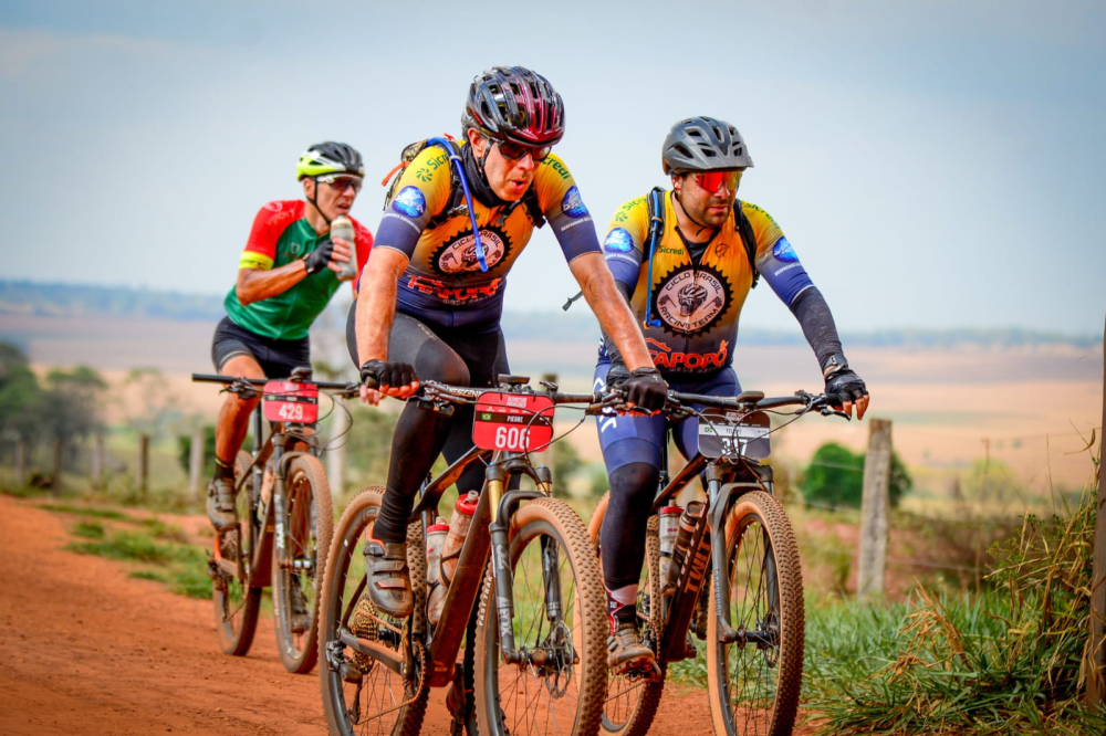 Ciclistas de Ponta Porã disputaram competição estadual em Nova Andradina