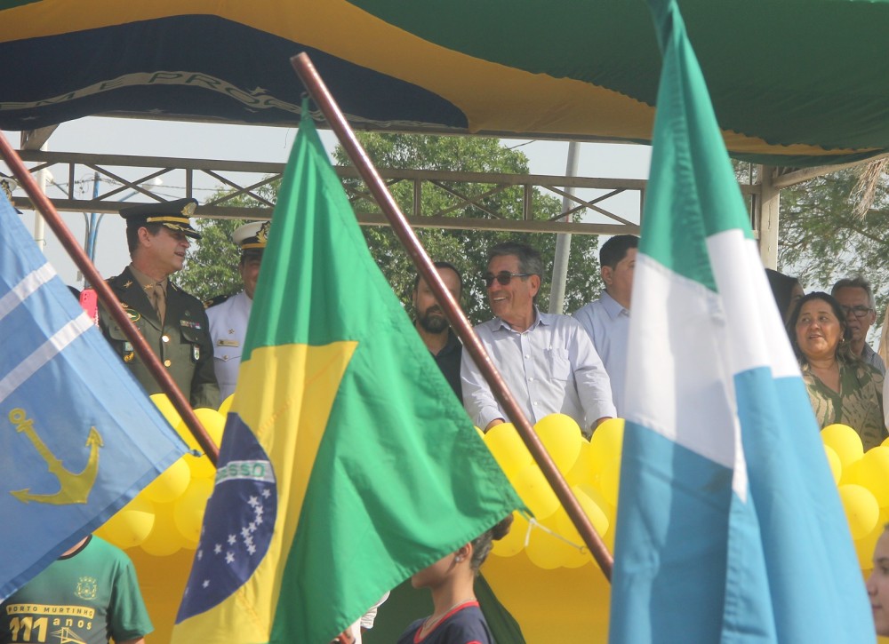 Durante desfile, Nelson Cintra realça futuro promissor de Murtinho com Rota Bioceânica