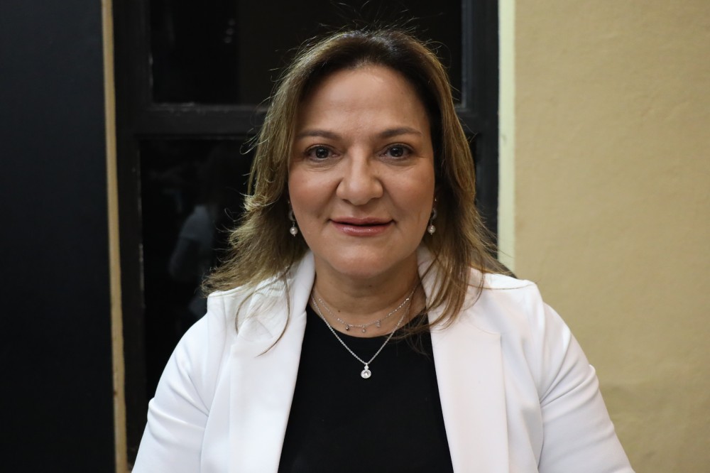 Anny Espínola pede recapeamento da MS-164 e reparos no Nova Ponta Porã