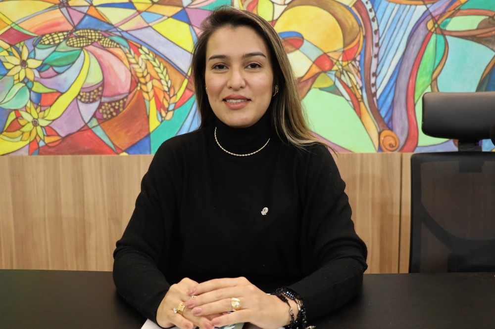 Kamila Alvarenga propõe criação de Comitê em favor das mulheres