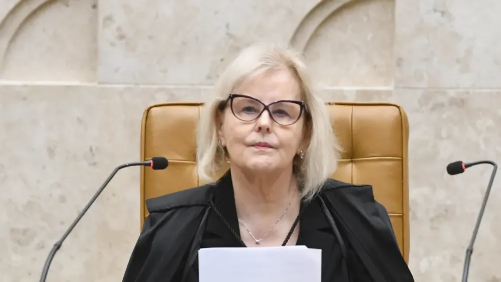 Rosa Weber vota para descriminalizar aborto