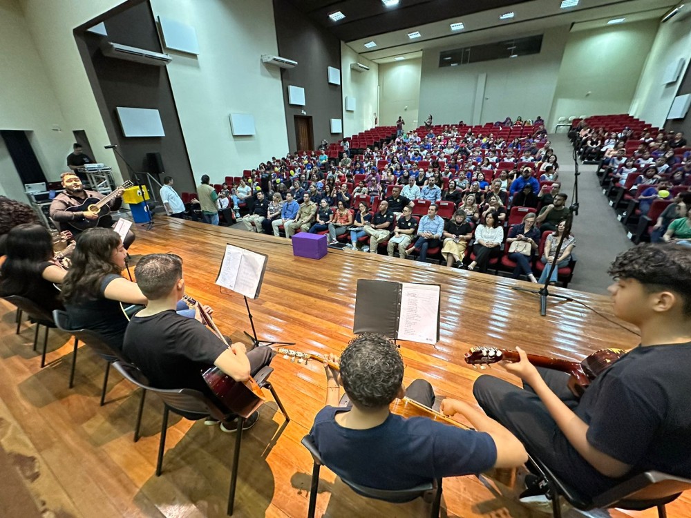 Escolas de Ponta Porã participam de evento da PRF
