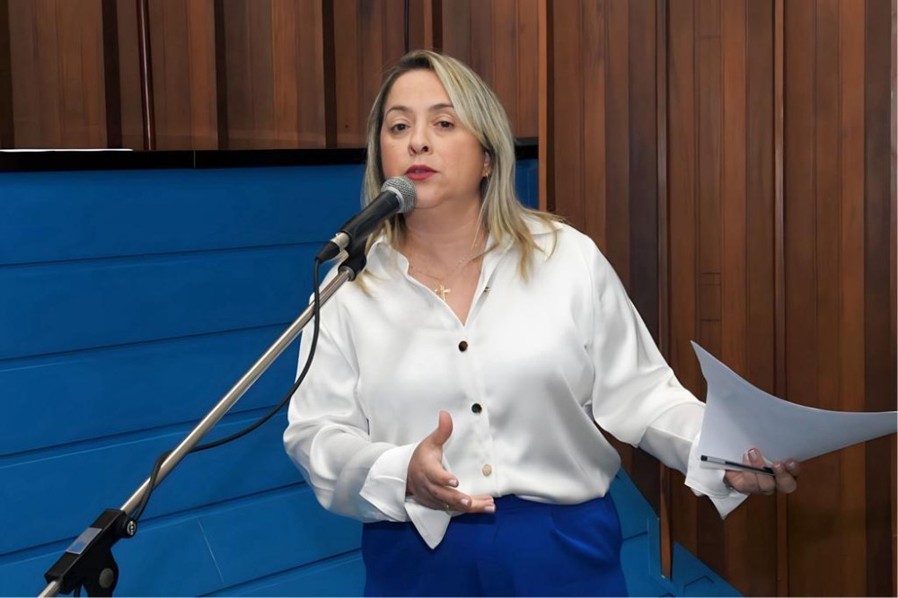 Lia Nogueira solicita força-tarefa para prender atirador misterioso da fronteira