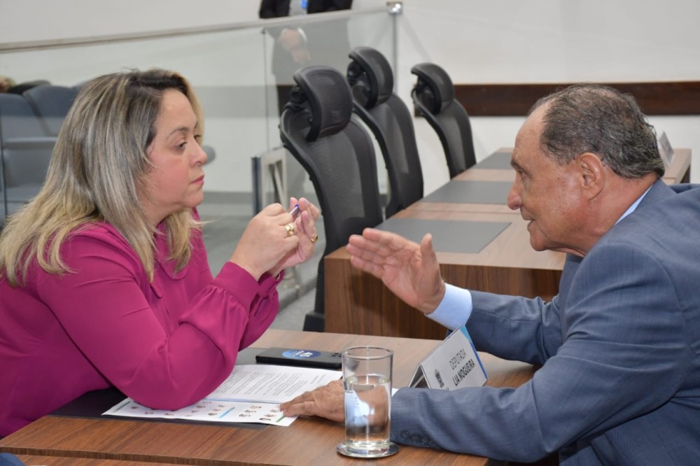 Lia Nogueira e Zé Teixeira serão entrevistados no Hora da Verdade