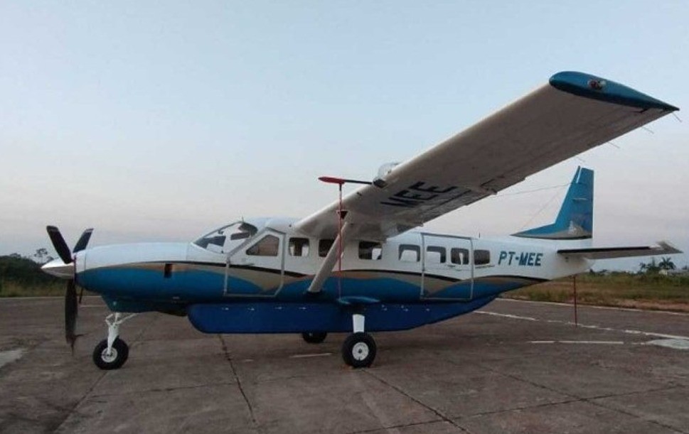 Avião cai em Rio Branco no Acre e mata 12 ocupantes