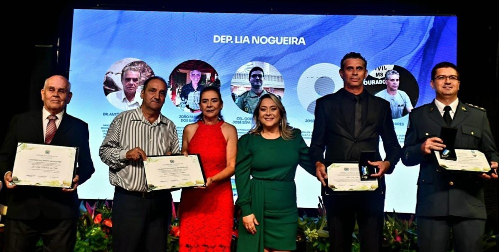 Lia homenageia personalidades com Título de Cidadão Sul-mato-grossense e Comenda do Mérito