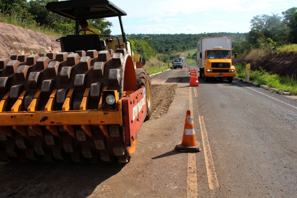 Governador assina licitação de R$ 161 milhões para restaurar MS-436