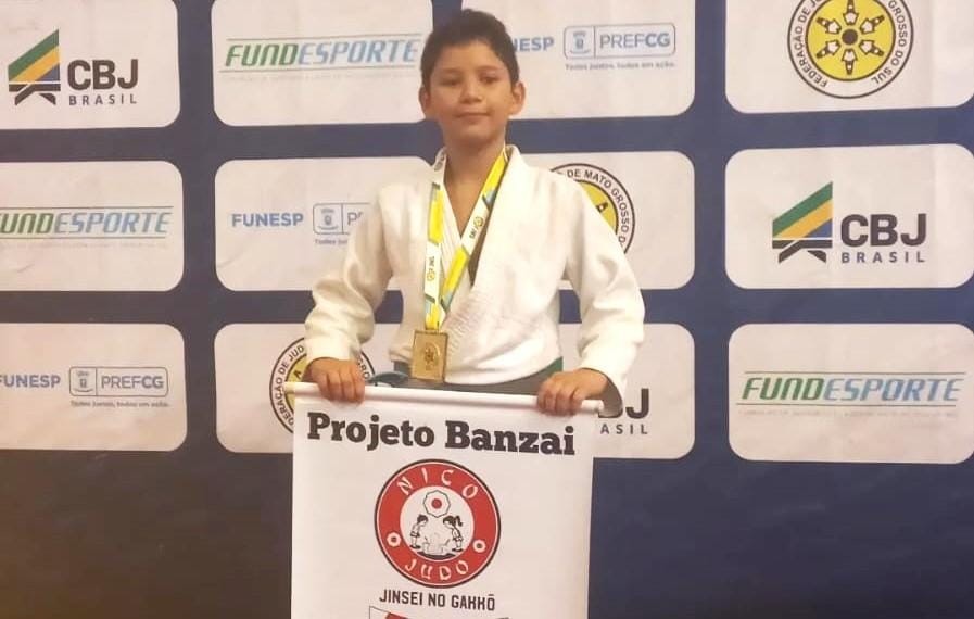 Nicolas Vilhalba se destaca no judô do Estado