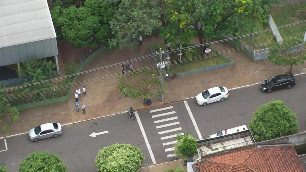 No Estado, 3 são presos por desobediência e fotografar urna