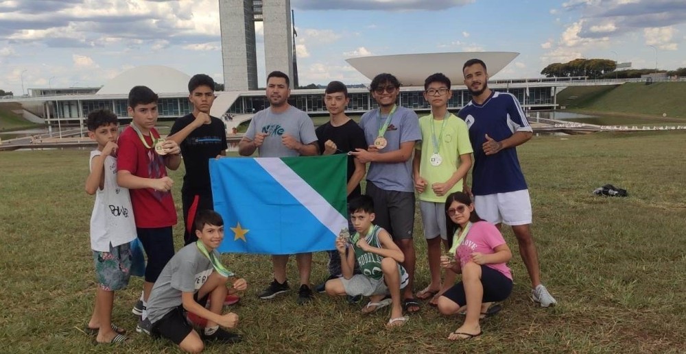 Atletas do taekwondo de Ponta Porã conquistam medalhas em Brasília