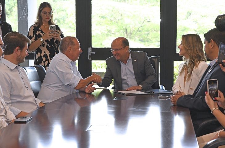 Vice-governador assume comando do Estado até dia 14 de janeiro