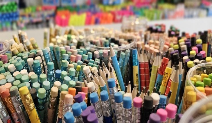 Procon: Variação de preços do material escolar pode chegar a 415%