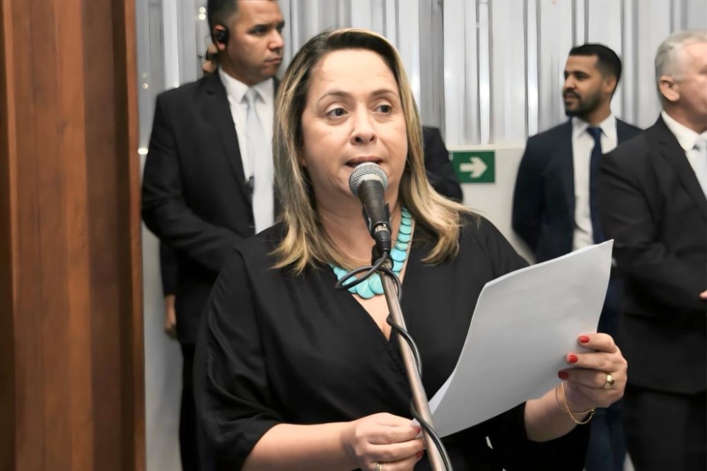 Crianças e adolescentes, em situação de vulnerabilidade, são atendidos com emenda de Lia Nogueira