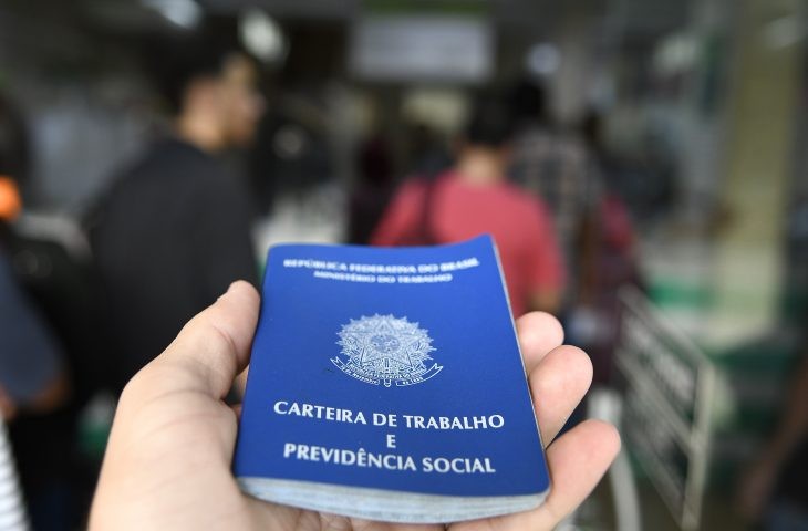 Funtrab de MS começa a semana com 4 mil oportunidades de emprego