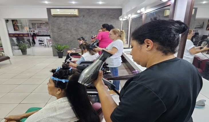 Serviços de salão de beleza apresentam variação de até 608% na Capital