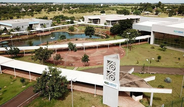 UEMS abre inscrições para o curso de português para migrantes internacionais