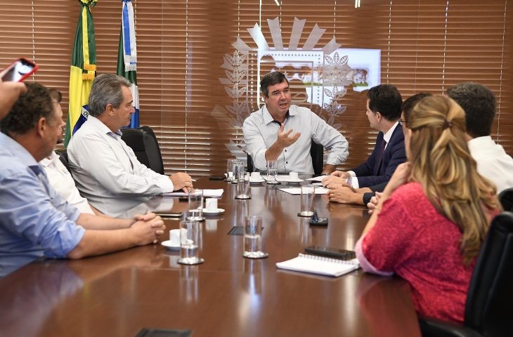 Frente Parlamentar do Leite apresenta projeto para melhoraria da produção no Estado