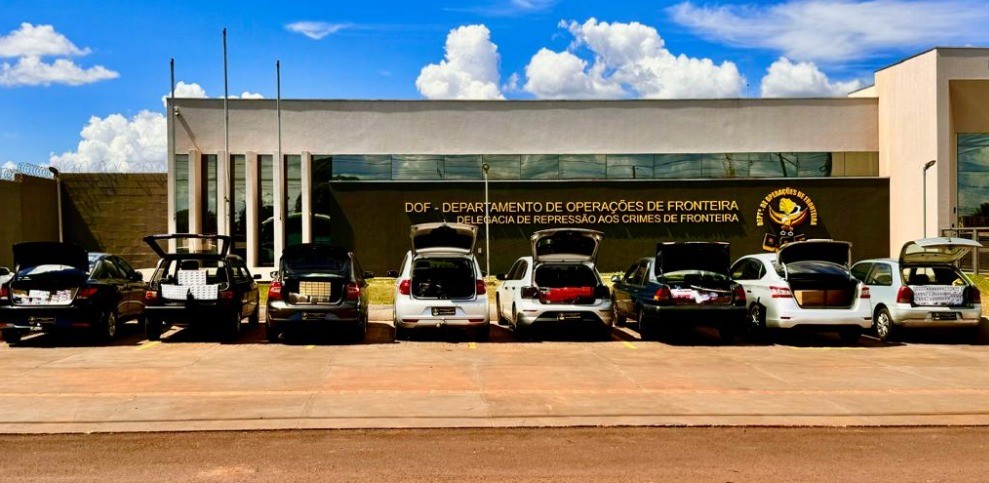 DOF intercepta comboio com nove veículos de contrabando e descaminho