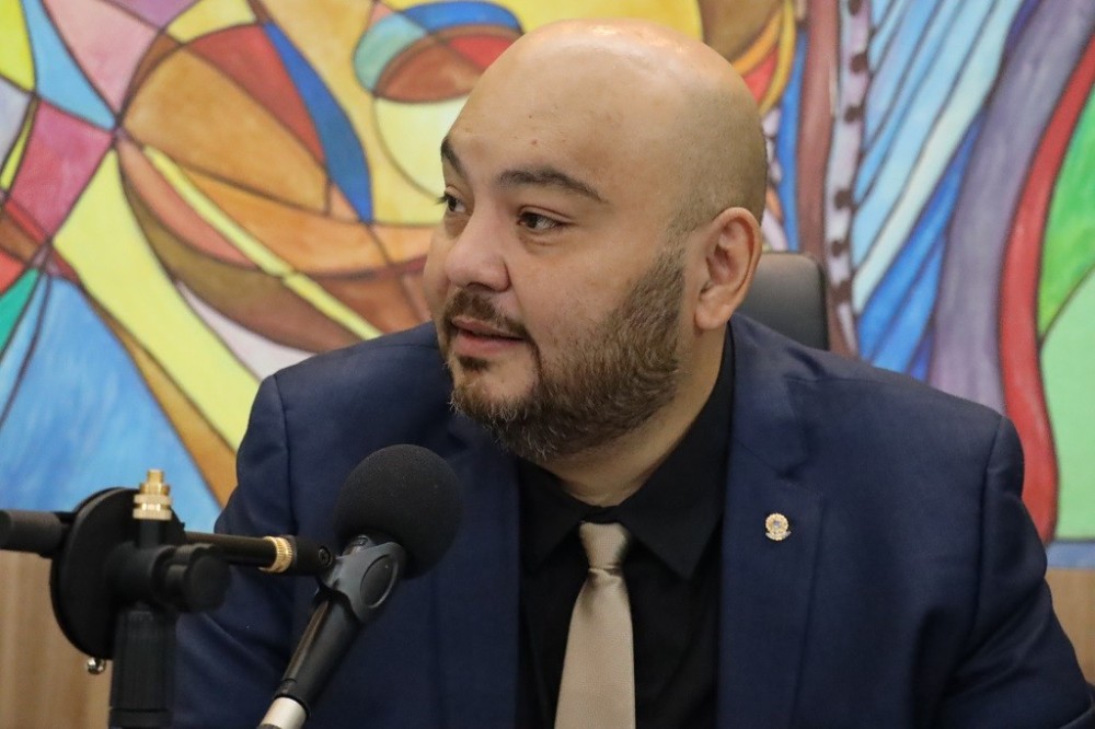 Agnaldo Miudinho pede construção de Centro Oftalmológico