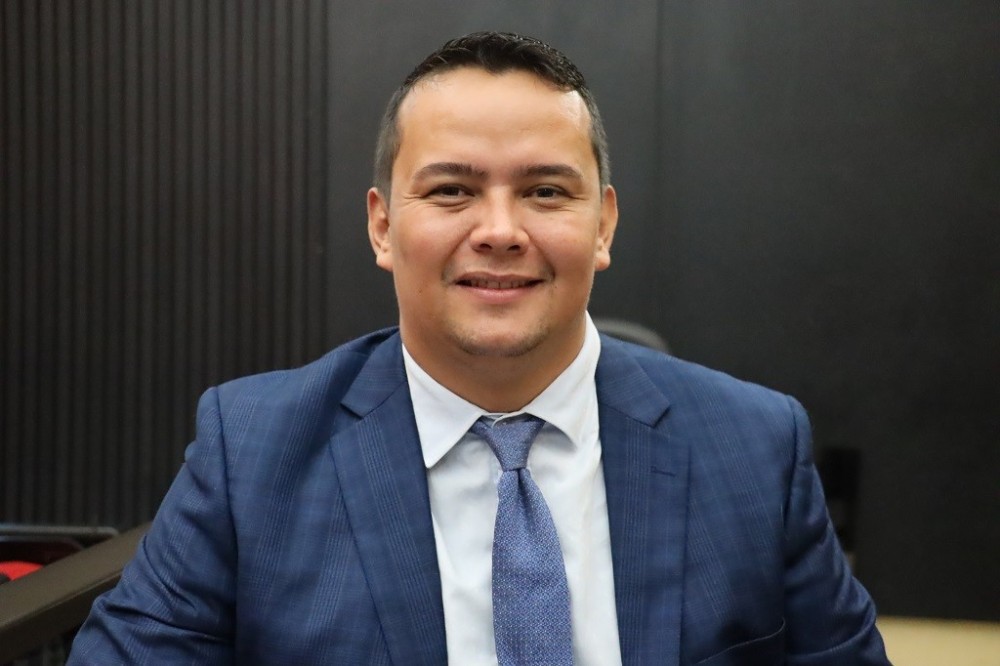 Edinho Quintana pede construção de Hospital Veterinário em Ponta Porã