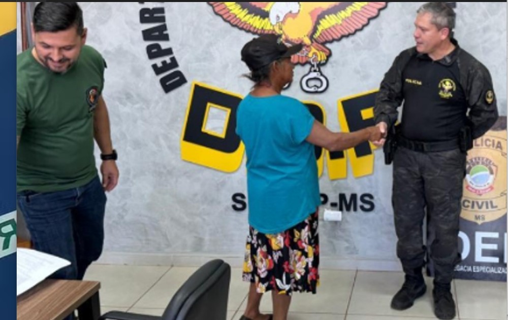 Homem acha bolsa com R$ 5 mil e entrega no DOF em Dourados