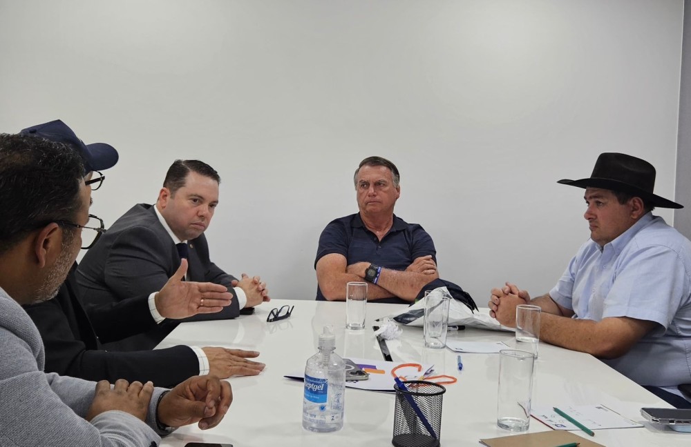Pompilio Junior visita Bolsonaro e deputados federais do PL em Brasília