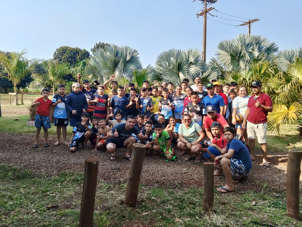 Projeto Meninos Bom de Bola vence nas 4 categorias em Maracaju