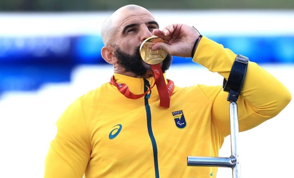 Fernando Rufino é ouro na paracanoagem na Paralimpíada de Paris-2024