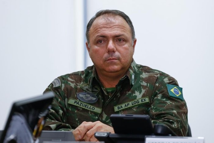 Pazuello diz que governo comprará qualquer vacina com registro na Anvisa