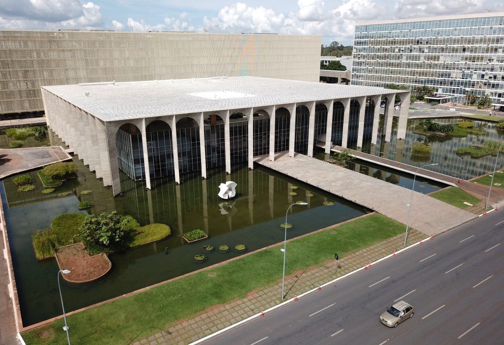Itamaraty lamenta morte de jovem brasileiro no Líbano